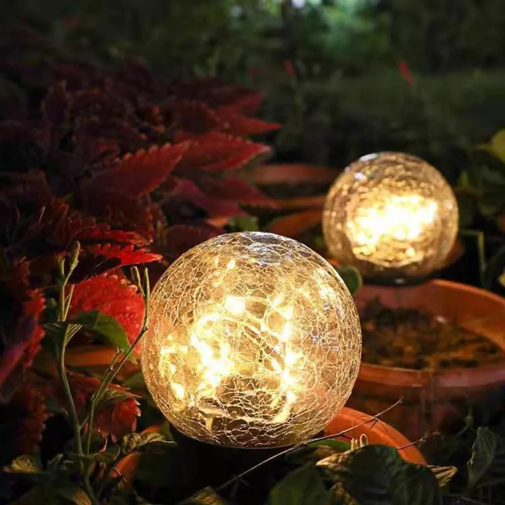 LED garden lights in crackle glass look – solar ball lamps for outdoor use and decoration | Kalsten
