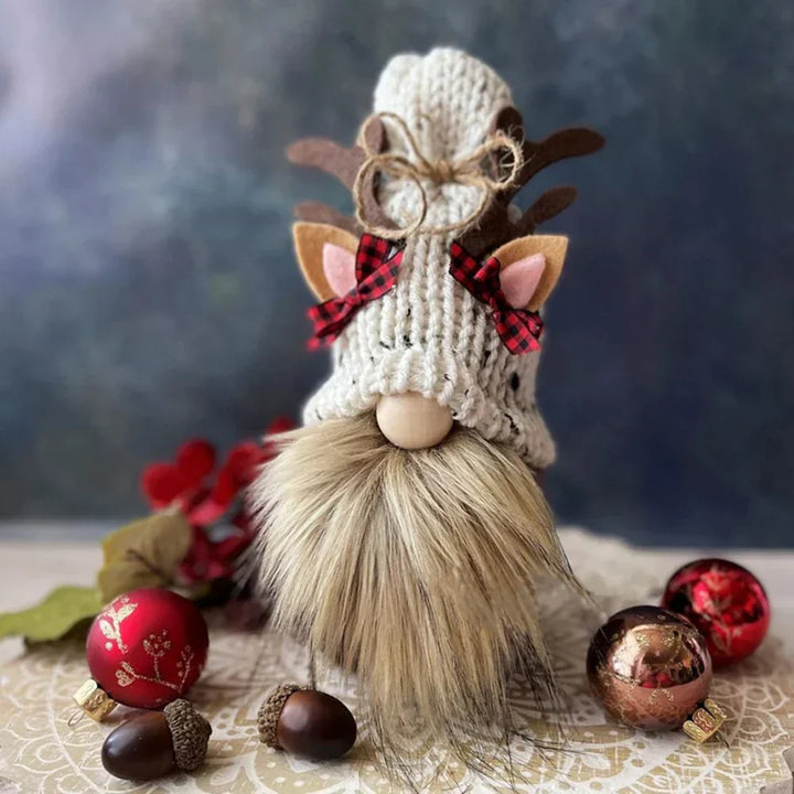 Cute Handmade Gnomes for Festive Ambiences Kalsten