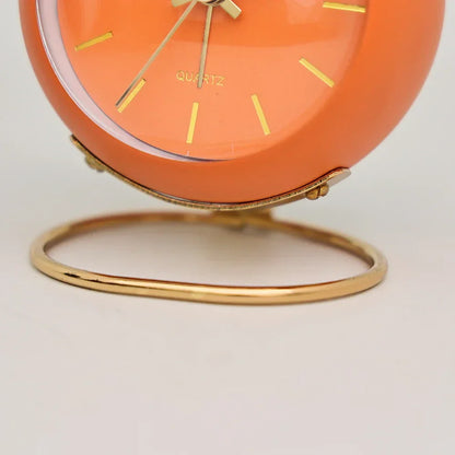 Minimalist Scandinavian Desk Clock with Silent Quartz Movement | Skanto