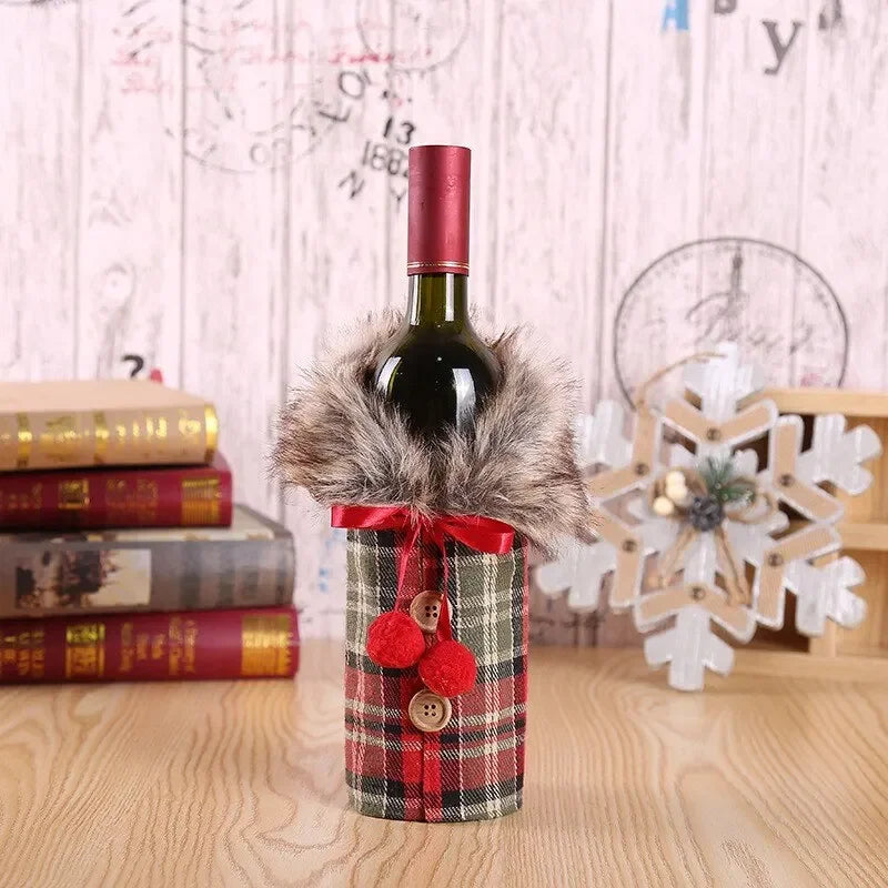 Christmas bottle cover with fur collar – festive cover for wine bottles, gnome decoration for Christmas, perfect as gift wrapping | Kalsten