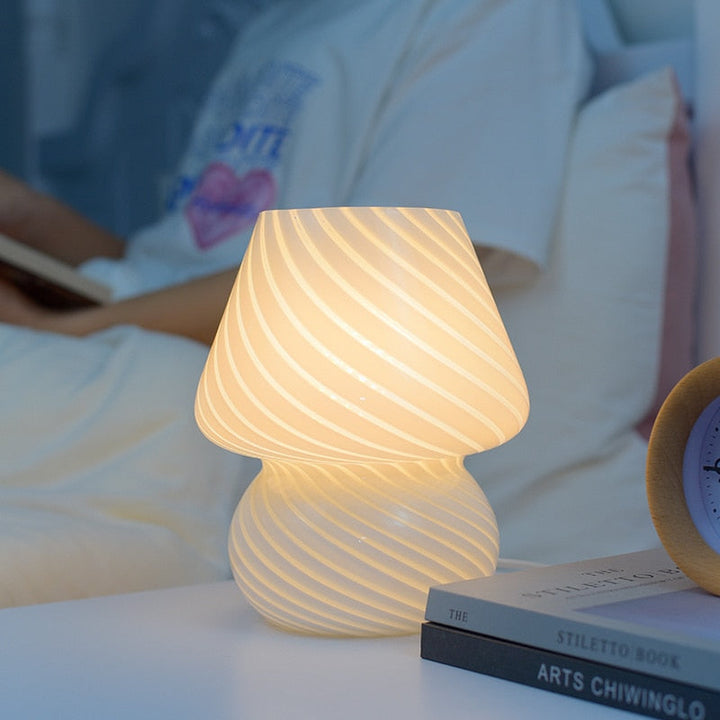 LED Desk Lamp in Mushroom Shape made of Glass | Kalsten