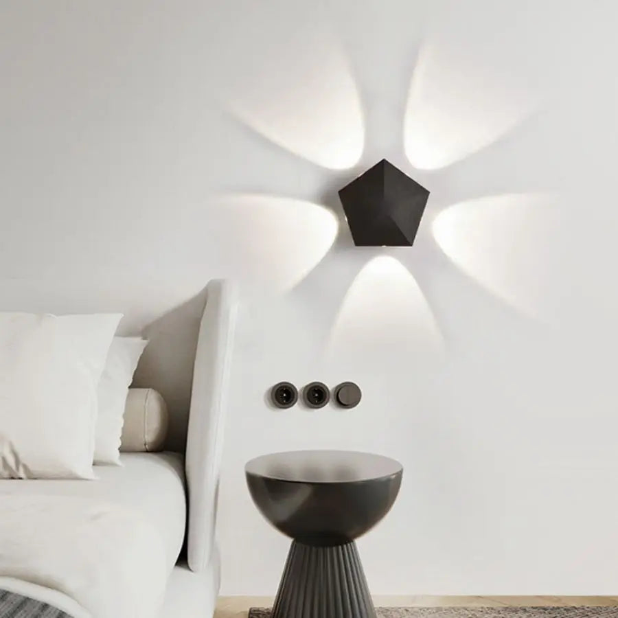 Black Prism Ambient Minimal Wall Lamp | Kalsten
