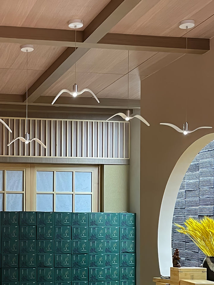 Seagull Resin Pendant Light | Kalsten