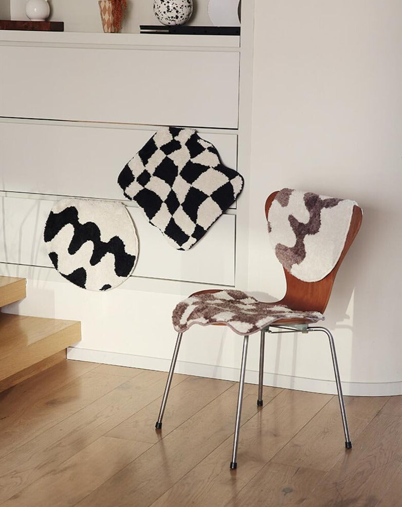Kalsten | Wavy Grid Seat Cushion