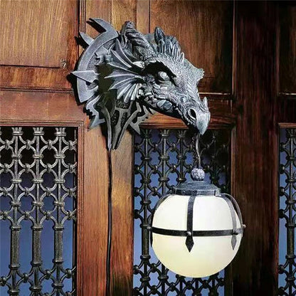 BowLift | LED Lantern with Dragon Head made of Resin for Unique Halloween Decoration