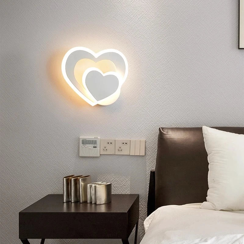 Modern LED Heart-Shaped Wall Lamp | Kalsten