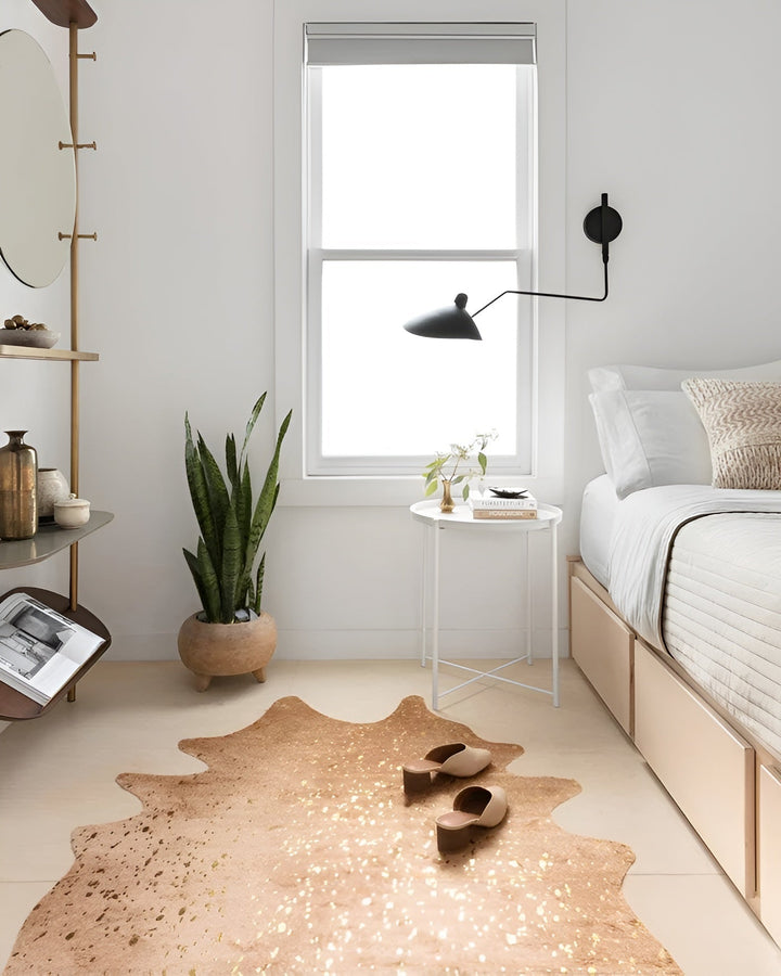 Wall light with swivel arm – Elegant, Timeless Design for Bedroom & Office | Kalsten