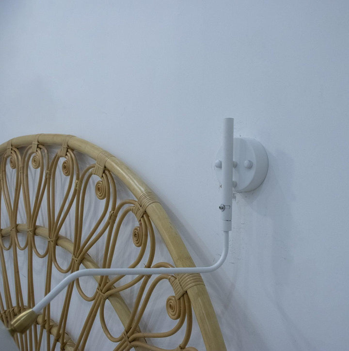 Serge Mouille Wall Lamp | Kalsten