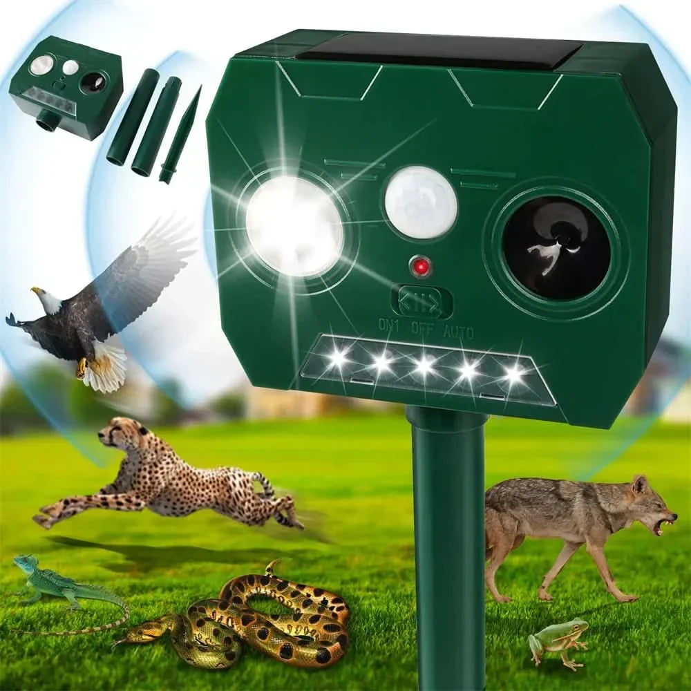 Skanto | ULTRAGUARD ULTRASONIC PEST REPELLER – Ultrasonic Pest Repeller with LED Light – Weather-Resistant and Battery-Powered for Garden and Outdoor Use