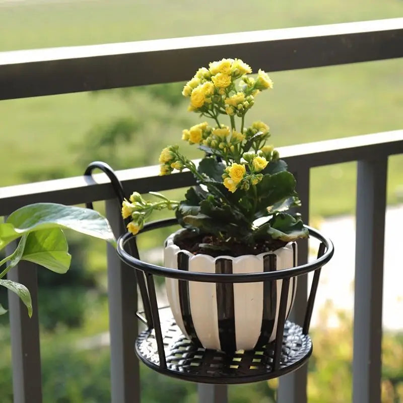 Easy Gardening Flower Pot Holder Rack | Kalsten