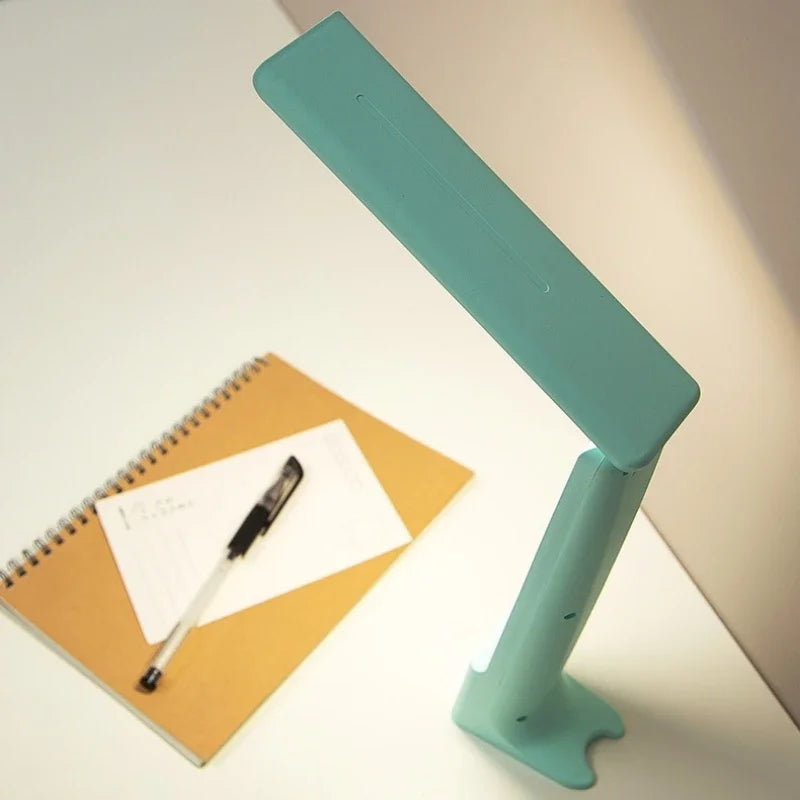Lumora LED Table Lamp | Dimmable & Touch Control | 3 Light Colors | Battery 20h | White/Pink/Blue | Kalsten