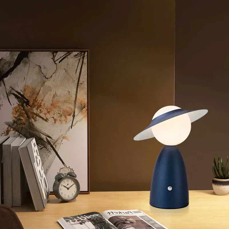 Battery Table Lamp Man with Hat | Kalsten
