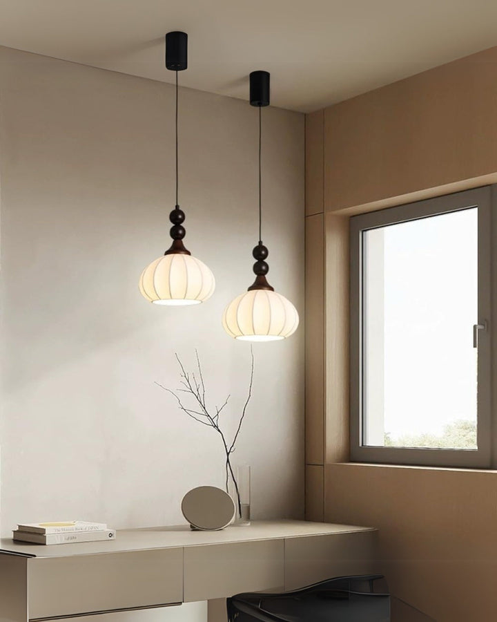 Silk Soft Table Lamp with Warm Light | Kalsten