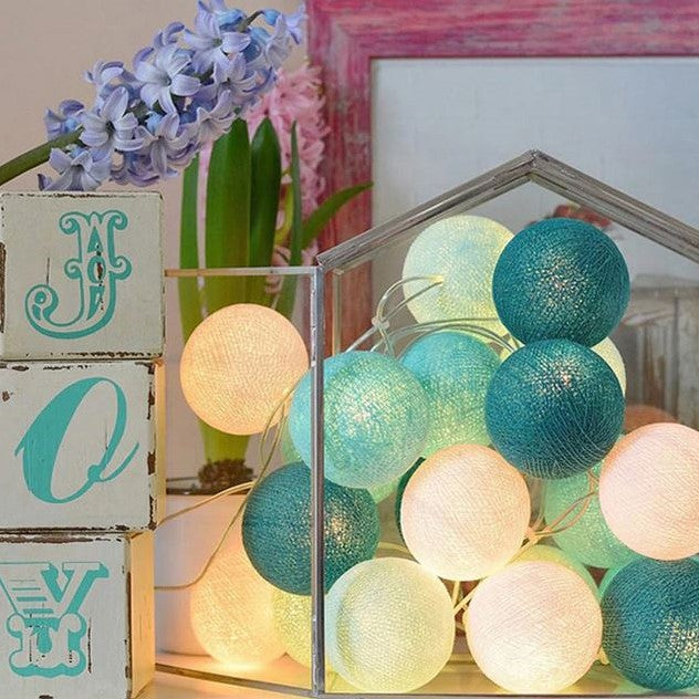 Cheerful Cotton Light Ball Garland - LumiBall | Kalsten