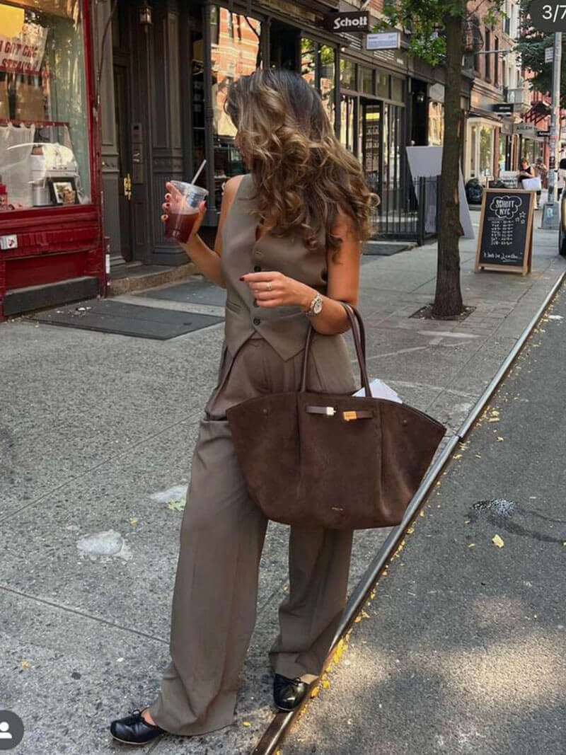 Women’s Suede Handbag – Modern Design