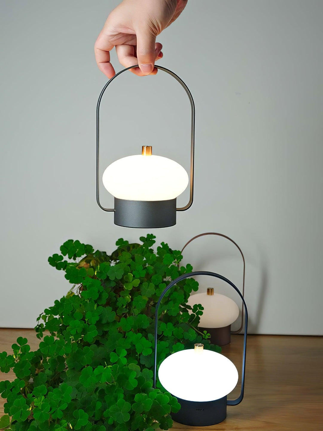 Soft Spot Table Lamp 4.9' | Kalsten