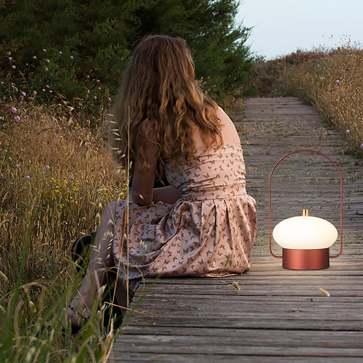 Soft Spot Table Lamp 4.9' | Kalsten