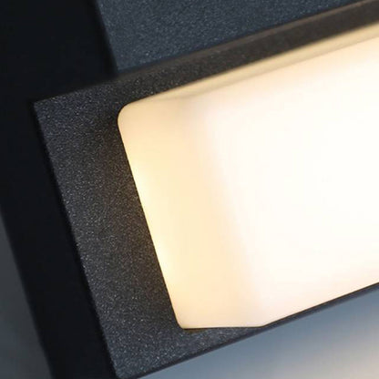 Solar Motion-Sensor Outdoor Wall Light