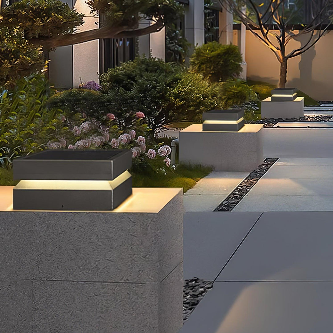 Square Post Outdoor Light | Kalsten