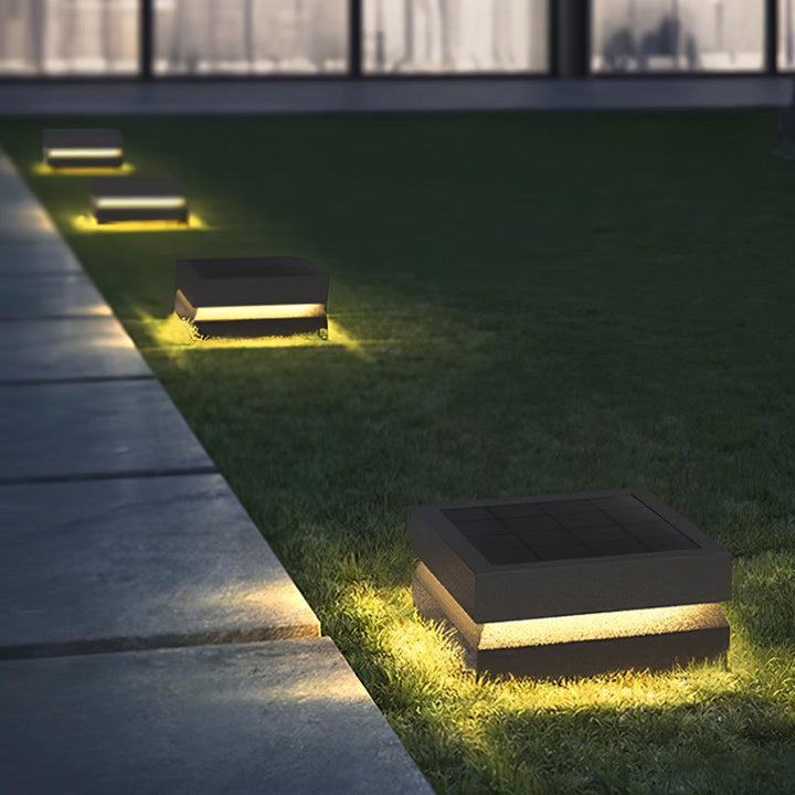 Square Post Outdoor Light | Kalsten