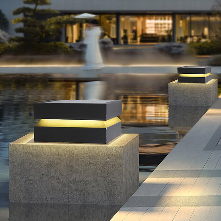 Square Post Outdoor Light | Kalsten