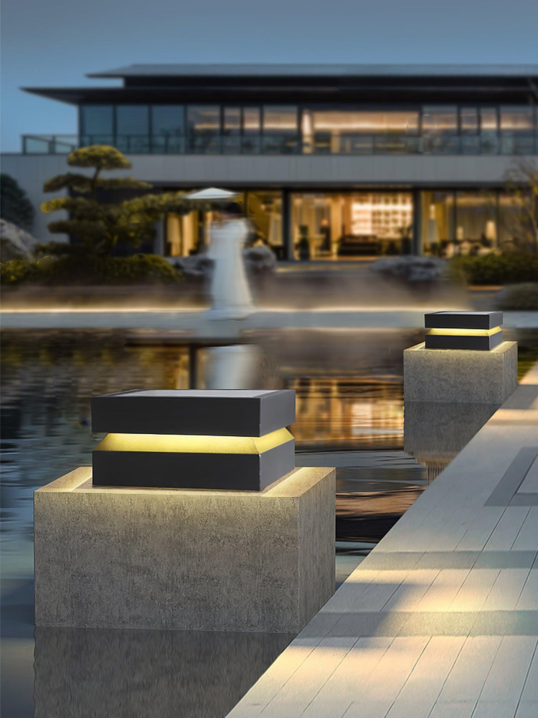 Square Post Outdoor Light | Kalsten
