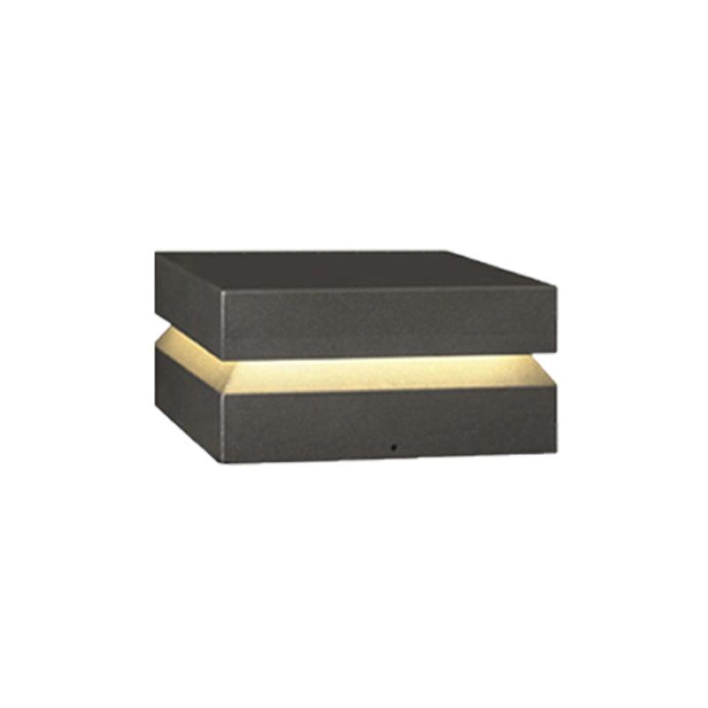 Square Post Outdoor Light | Kalsten