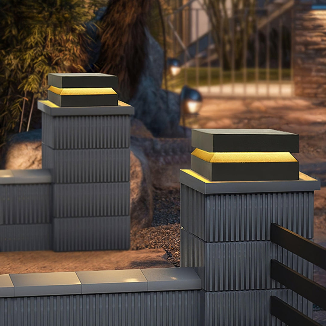 Square Post Outdoor Light | Kalsten