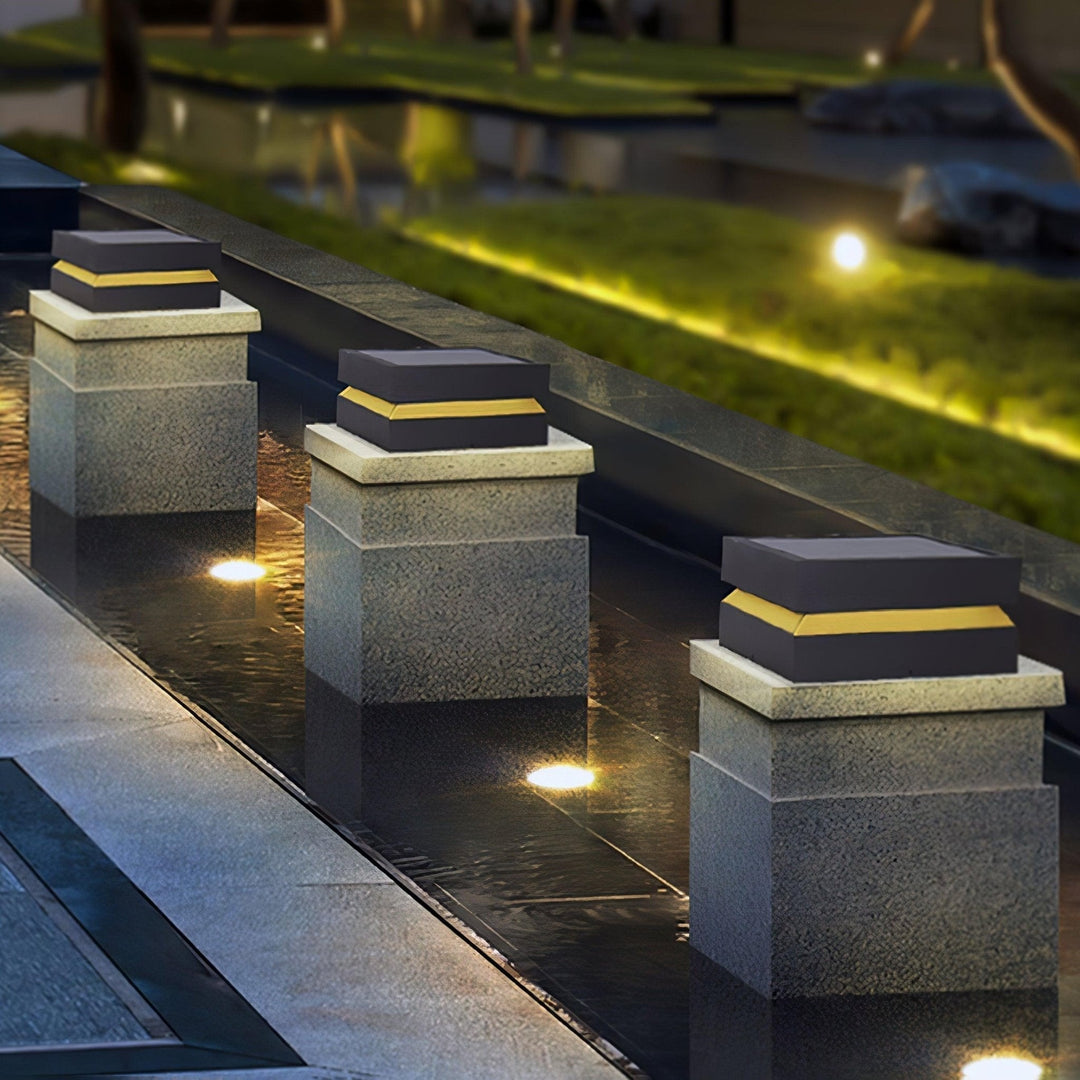 Square Post Outdoor Light | Kalsten