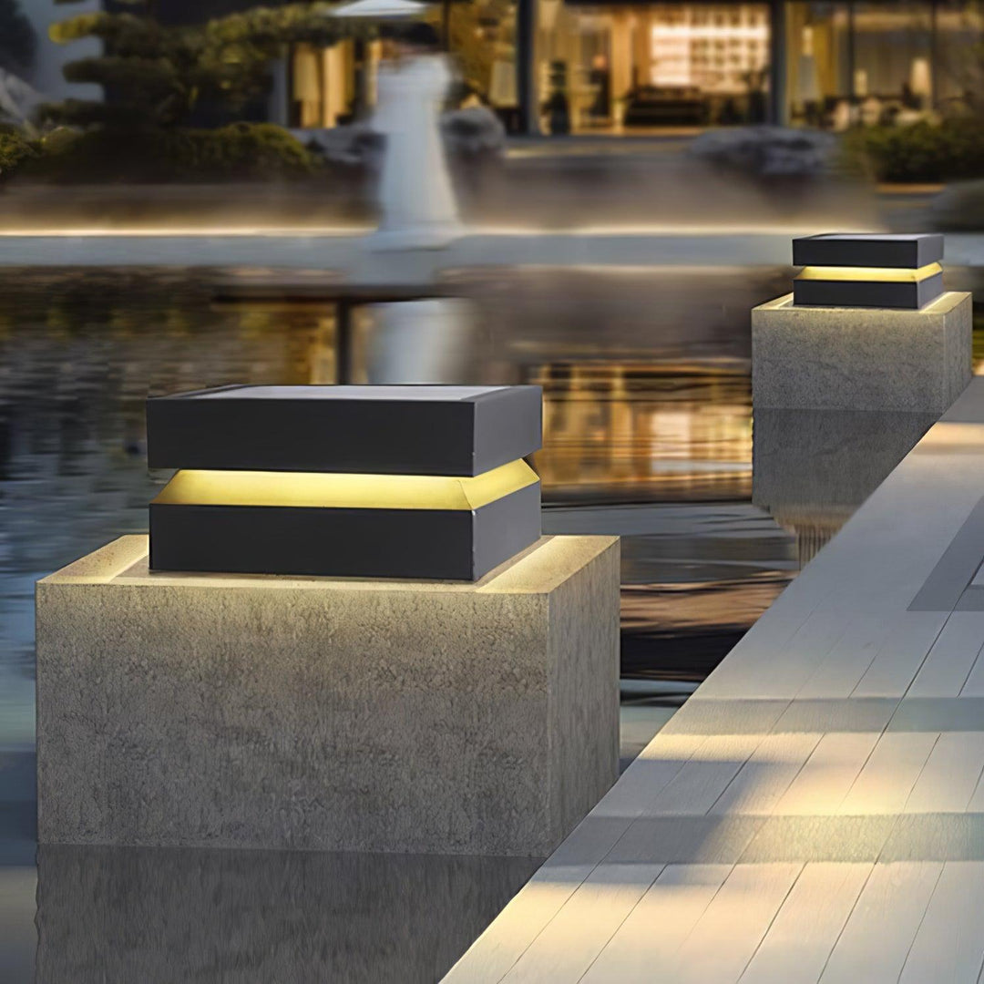 Square Post Outdoor Light | Kalsten