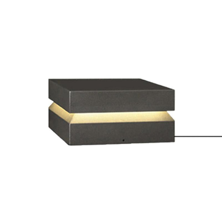 Square Post Outdoor Light | Kalsten