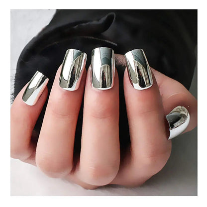 Mirror Nail Polish – Instantly metallic shiny nails