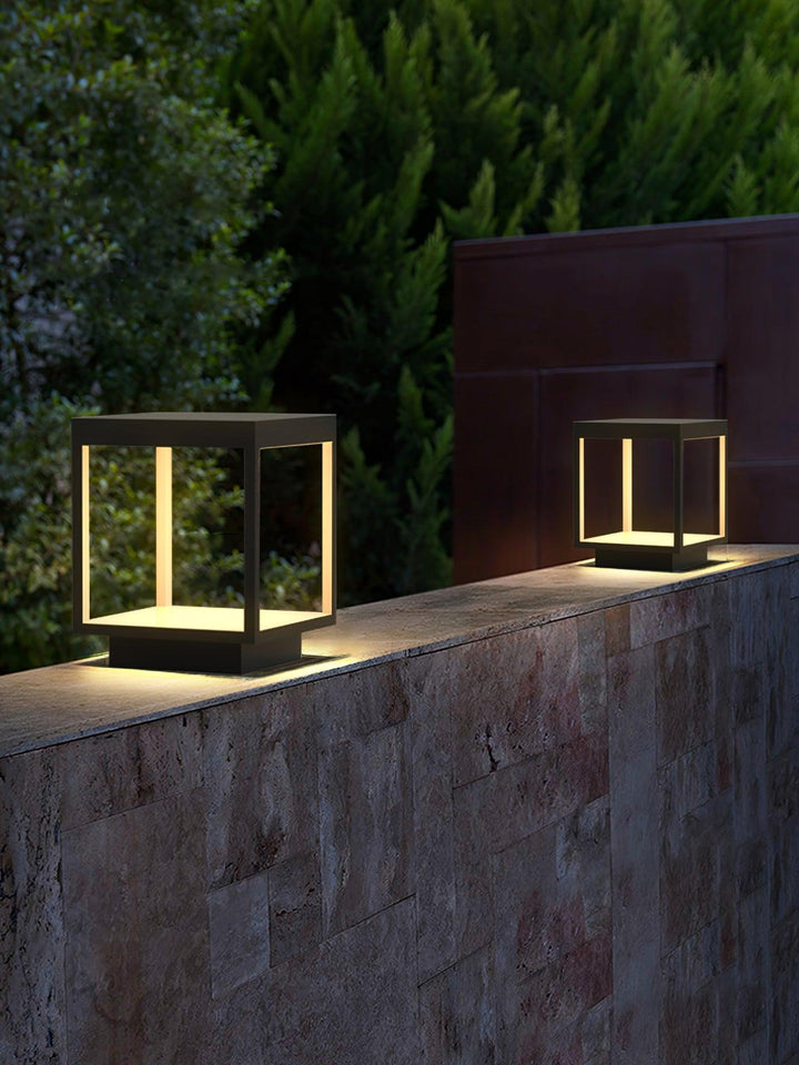 Square Frame Post Outdoor Light | Kalsten