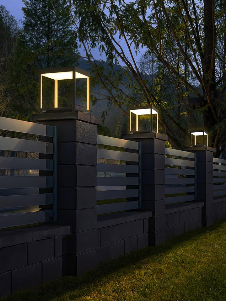Square Frame Post Outdoor Light | Kalsten