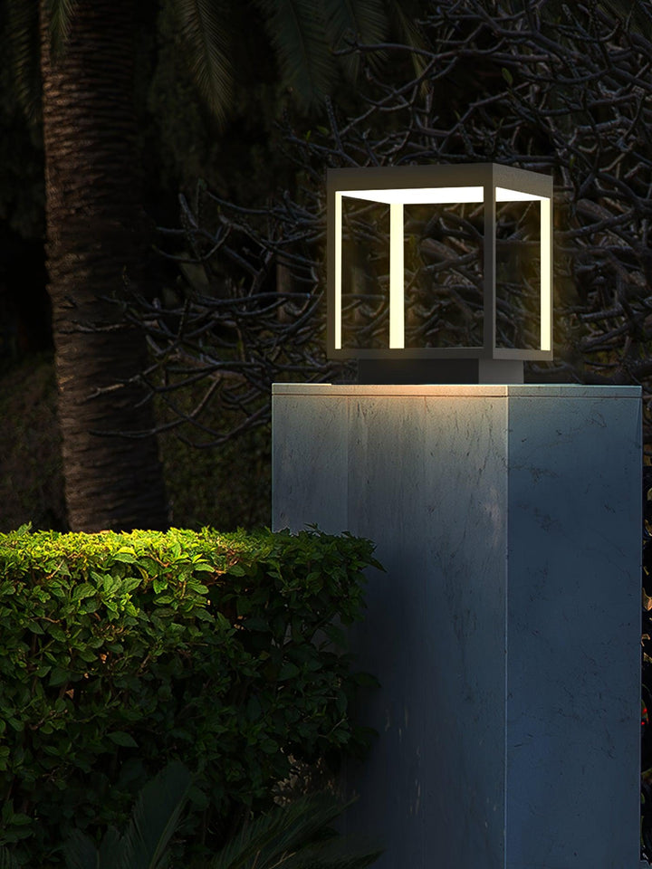 Square Frame Post Outdoor Light | Kalsten