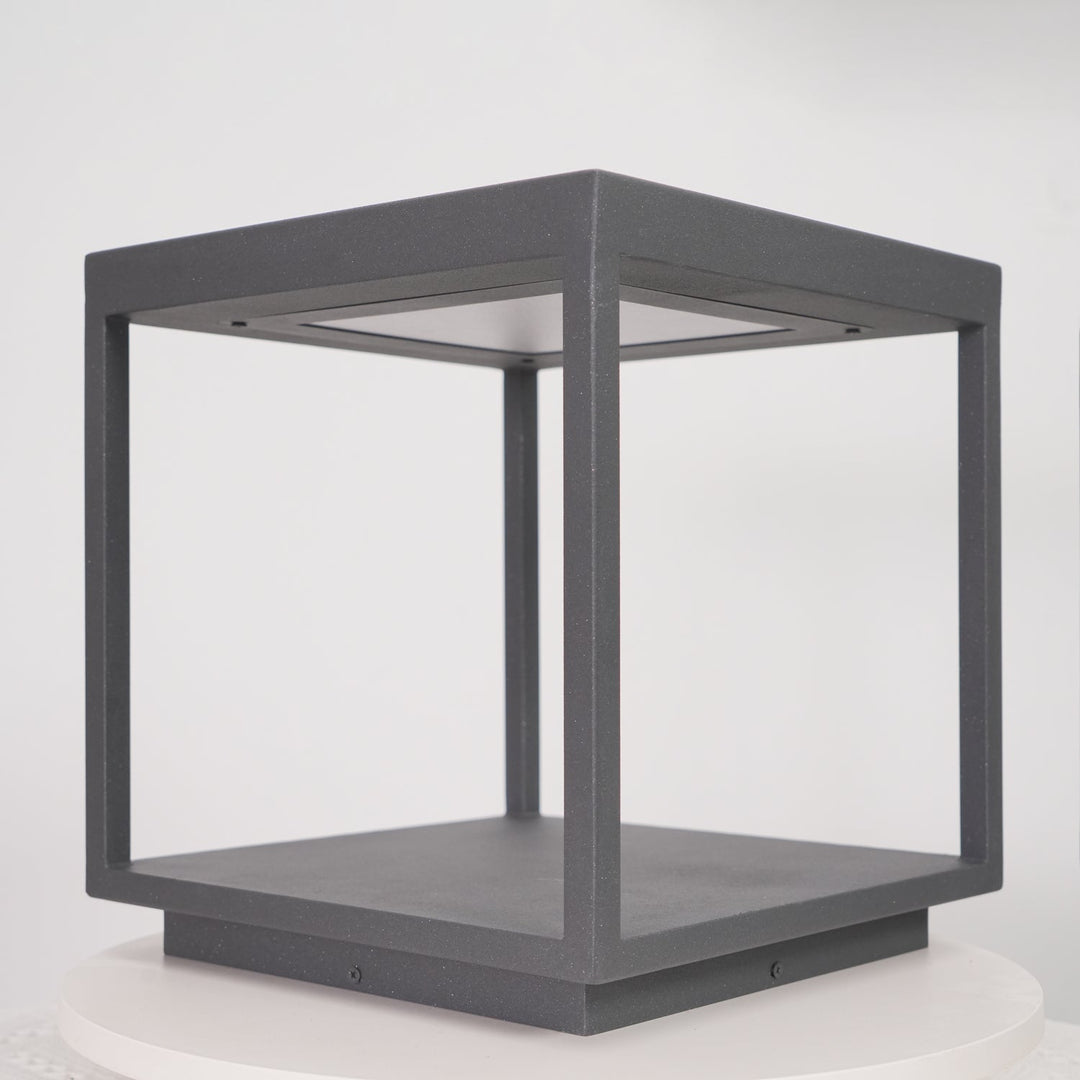 Square Frame Post Outdoor Light | Kalsten
