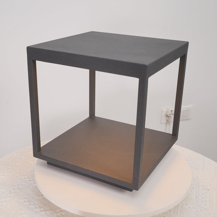 Square Frame Post Outdoor Light | Kalsten
