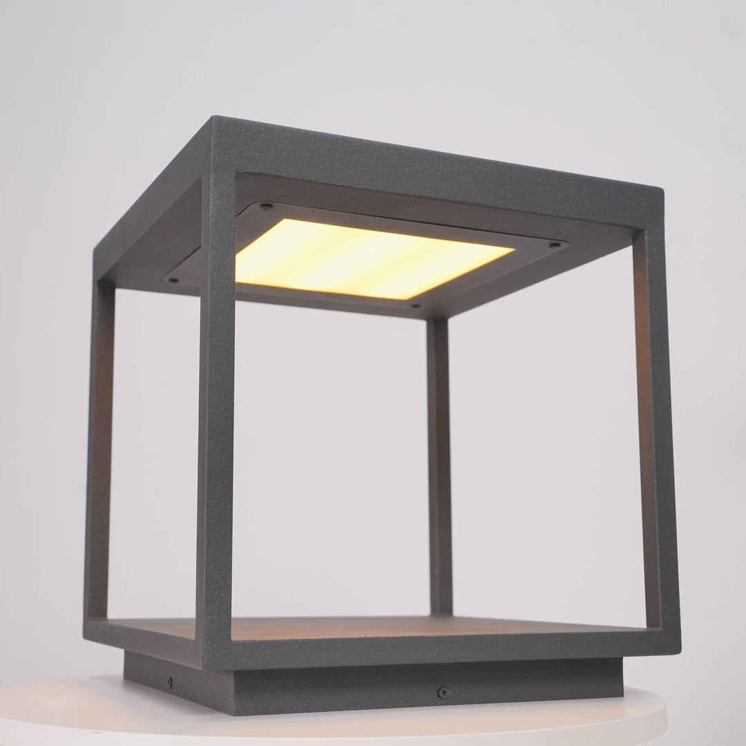 Square Frame Post Outdoor Light | Kalsten