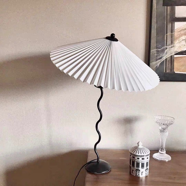 Squiggle Portable lamp Table Lamp | Kalsten