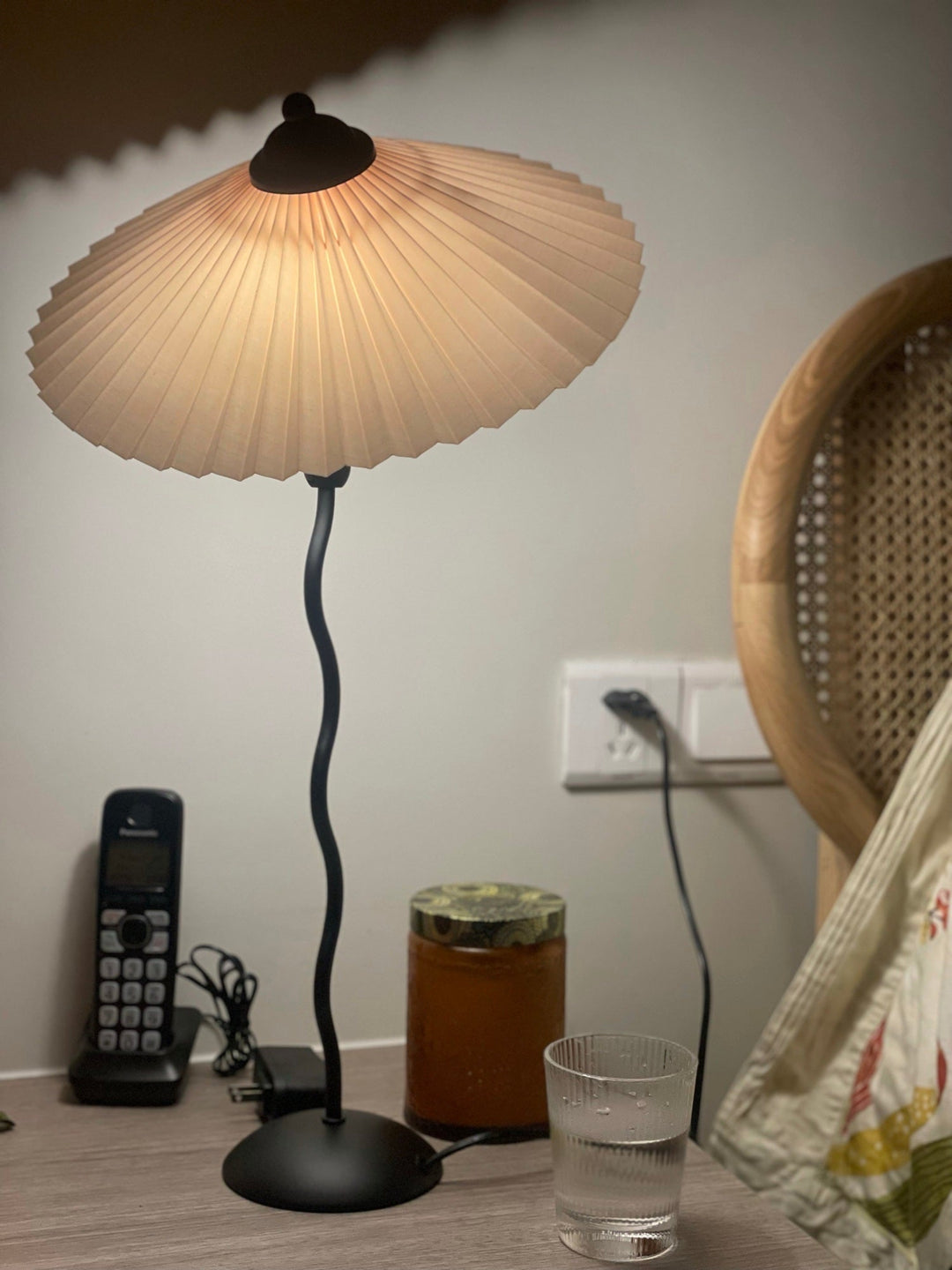 Squiggle Portable lamp Table Lamp | Kalsten