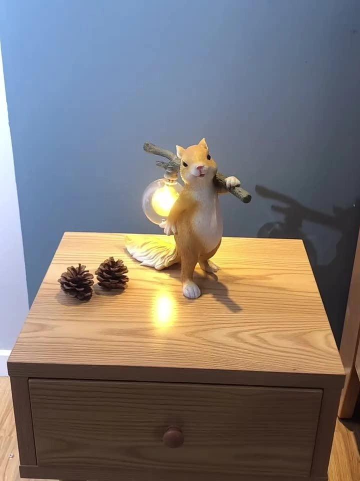 Squirrel Portable lamp Table Lamp | Kalsten
