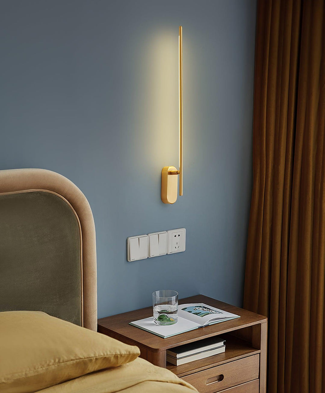Stick Shaped Metal Wall-mounted light Sconce | Kalsten