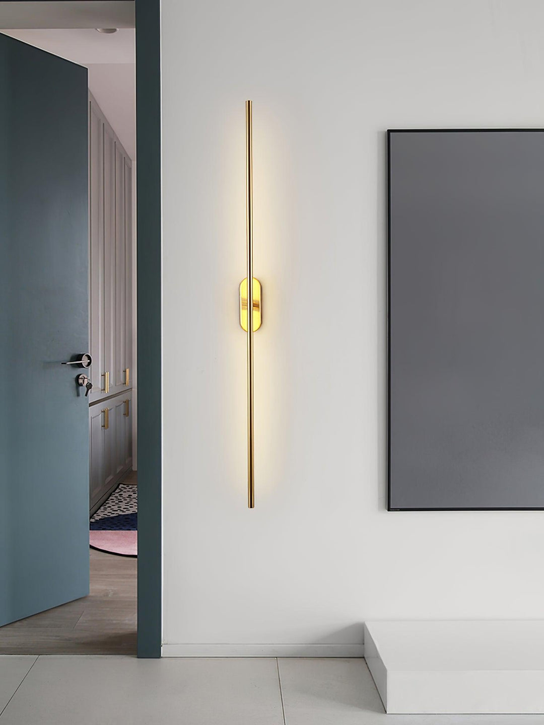 Stick Shaped Metal Wall-mounted light Sconce | Kalsten