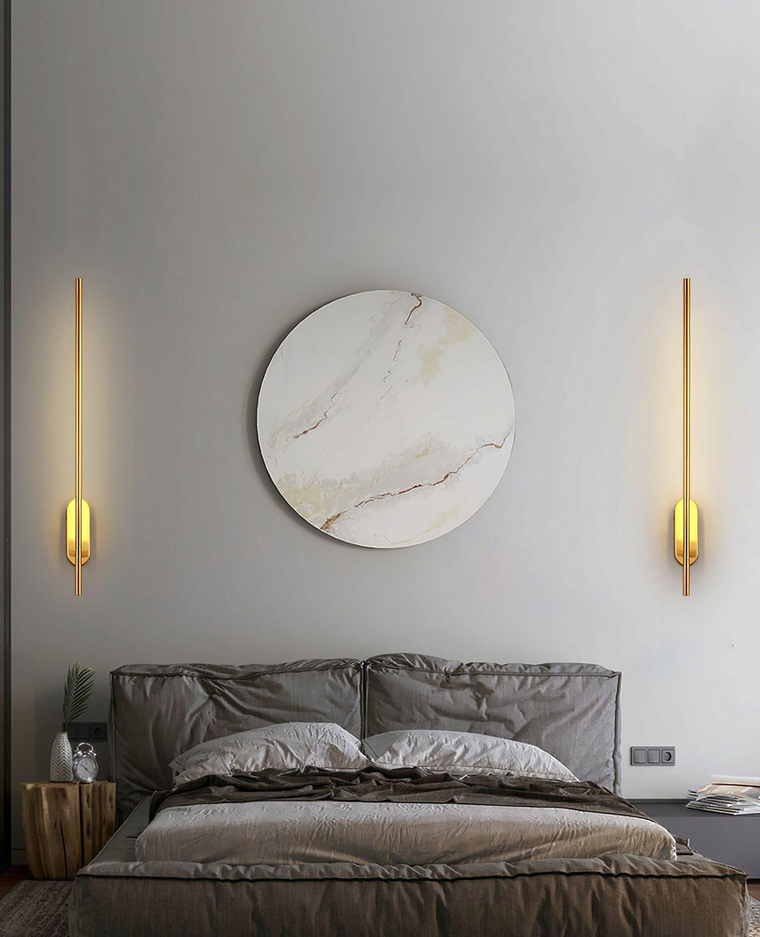 Stick Shaped Metal Wall-mounted light Sconce | Kalsten