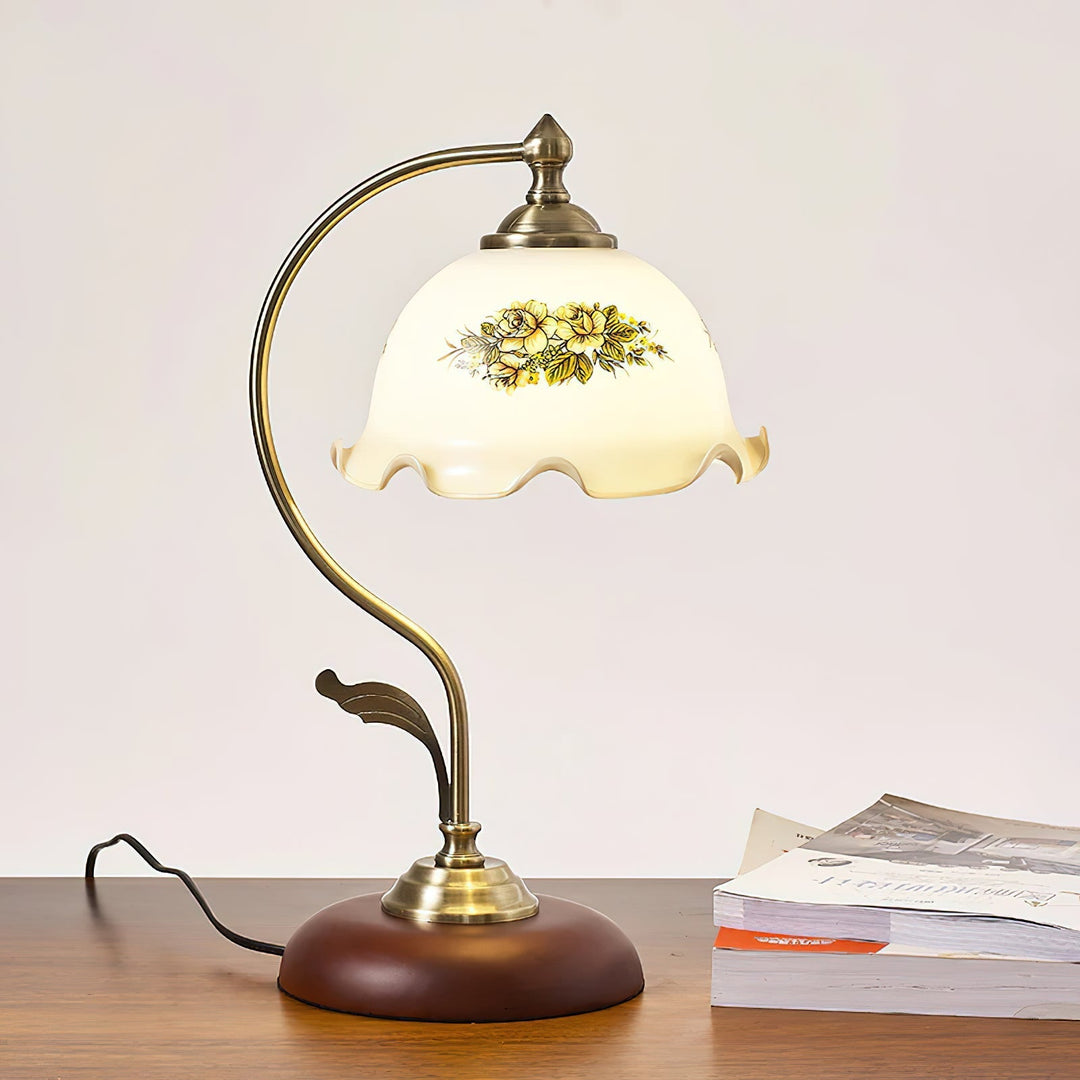 Stolna Table Lamp | Kalsten