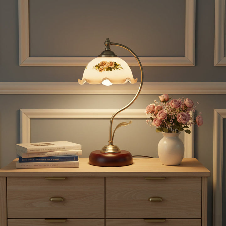 Stolna Table Lamp | Kalsten