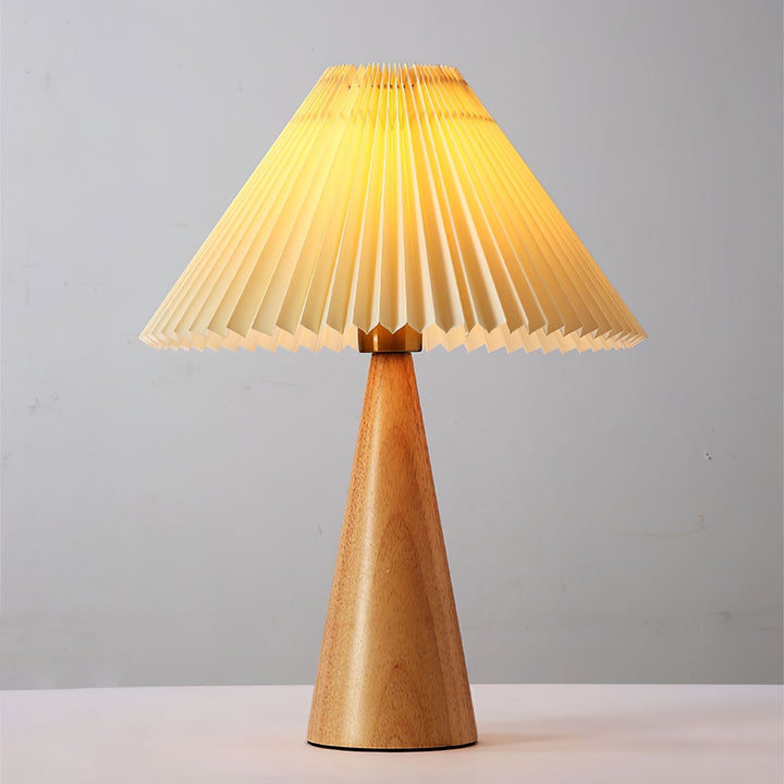AntiqueRadiance – Elegant Wood and Metal Table Lamp | Kalsten