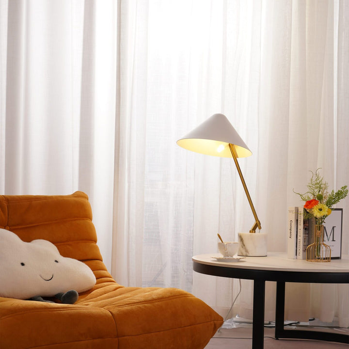 Small Hat Table Lamp | Kalsten