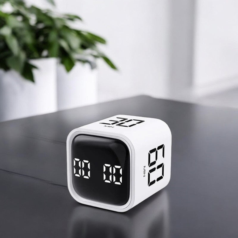 Skanto | Smart Cube Timer with Gravity Sensor and LED Display