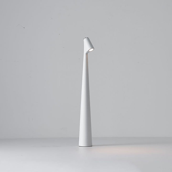 Wireless LED lamp in minimalist design | Table lamp | Kalsten